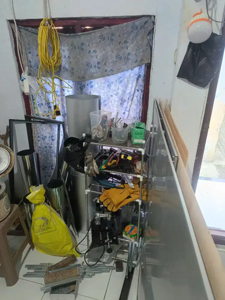 Alat perkakas lengkap