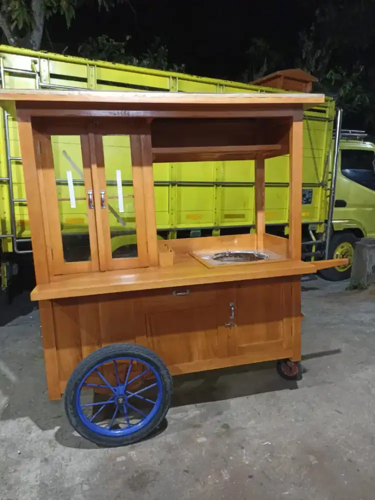 Sedia Gerobak Angkringan, Bakso Mie Ayam, Bubur, Sate, Soto, Pecel dll