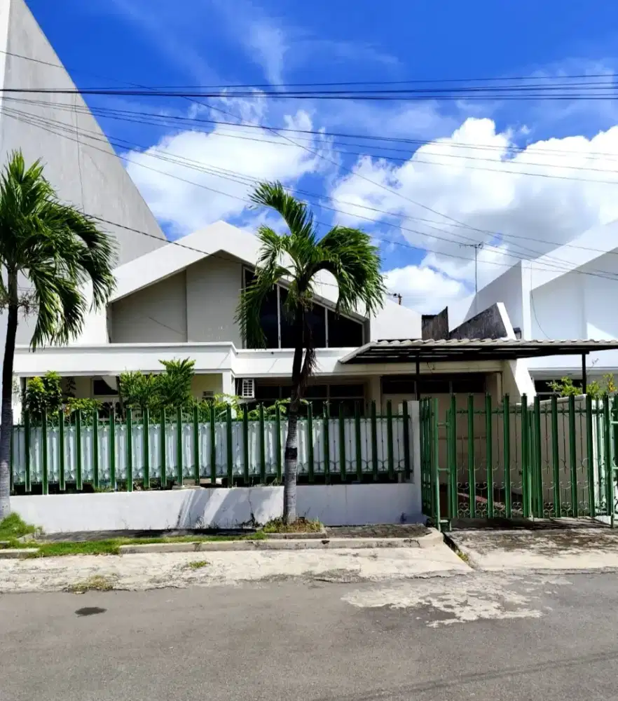 Dijual Rumah Siap Huni Kertajaya Indah Timur dekat Galaxy Mall