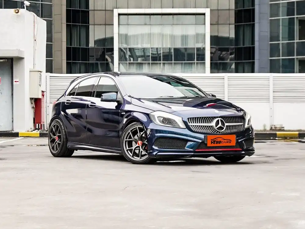 Mercedes Benz A250 (W176) AT