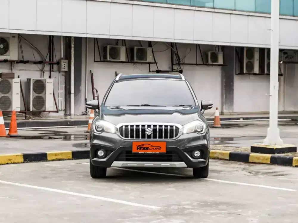 Suzuki SX4 SCross 1.5 AT - Pajak Jan 2027 - Km Antik bgt baru 28rb !!!