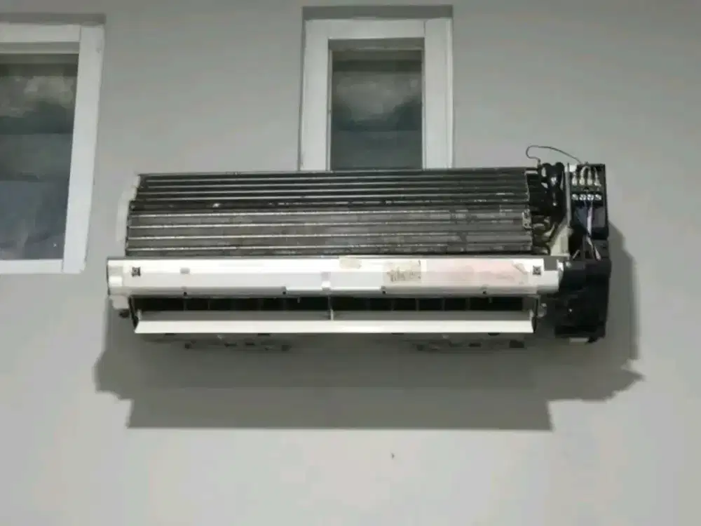 Servis AC dan Cuci AC