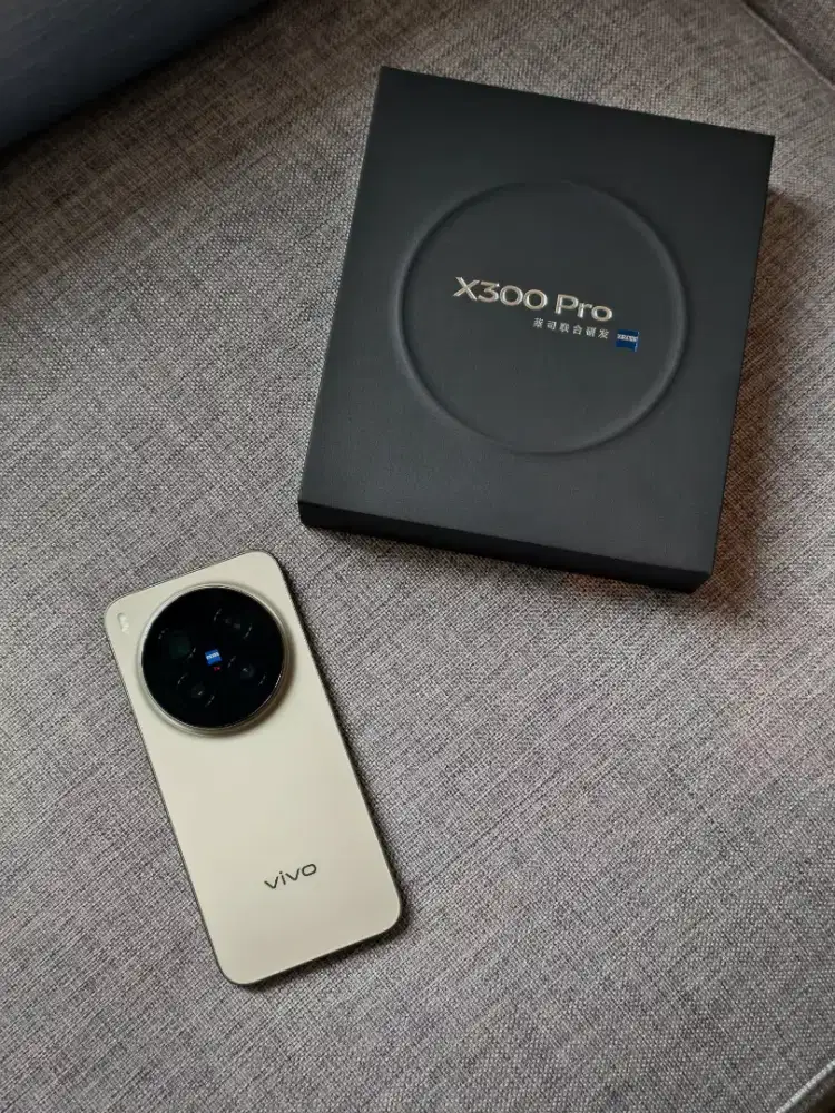 Promo Cicilan Gratis 1x atau 2x Cicilan Vivo X300pro ram15 512gb