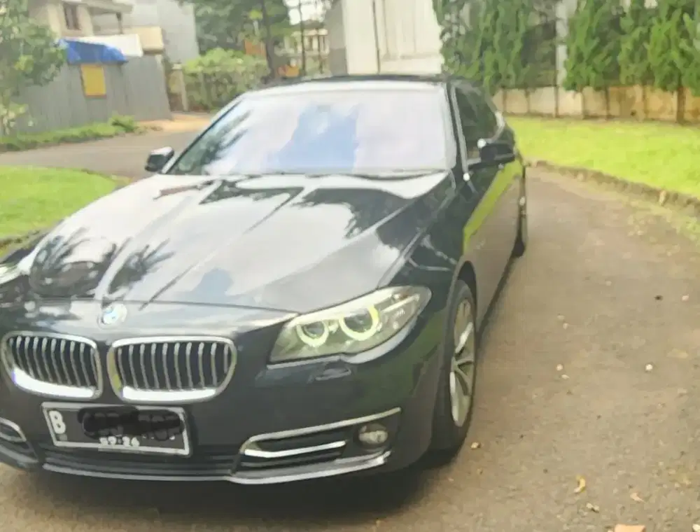 BMW 5210i- 2016 Mulus Pemakai Langsung