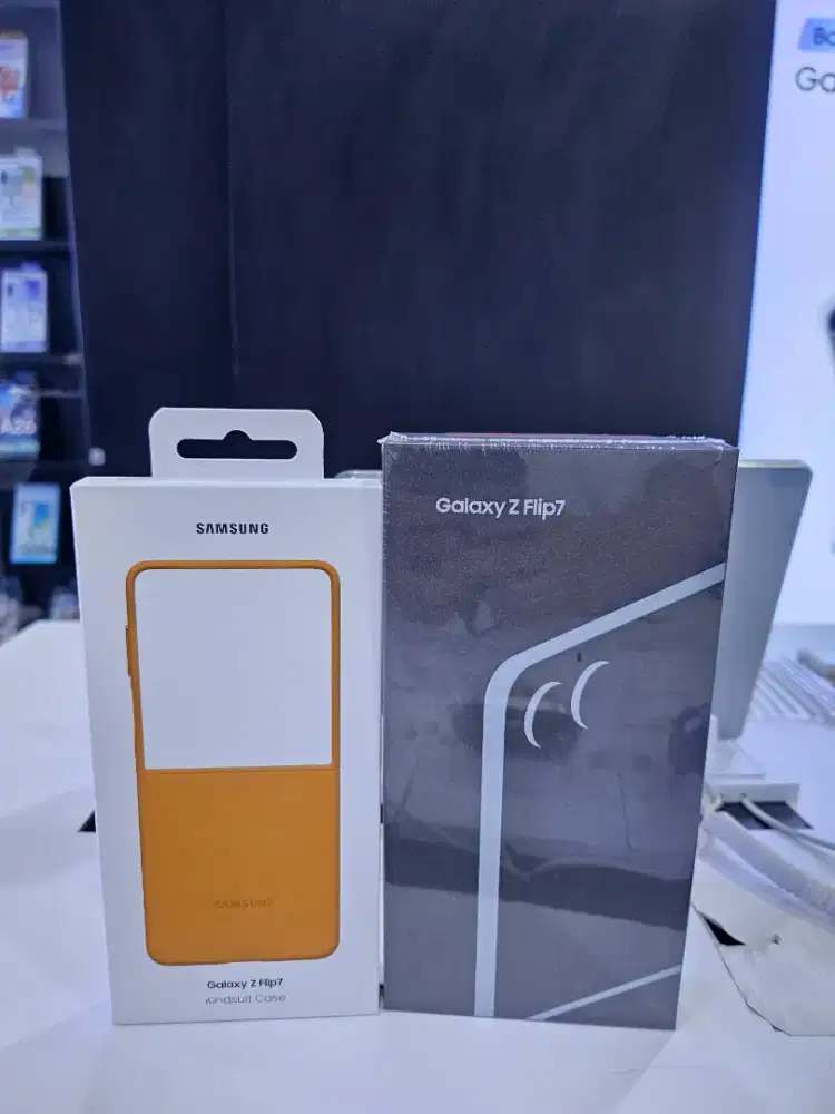 Samsung Z flip7 256gb garansi resmi