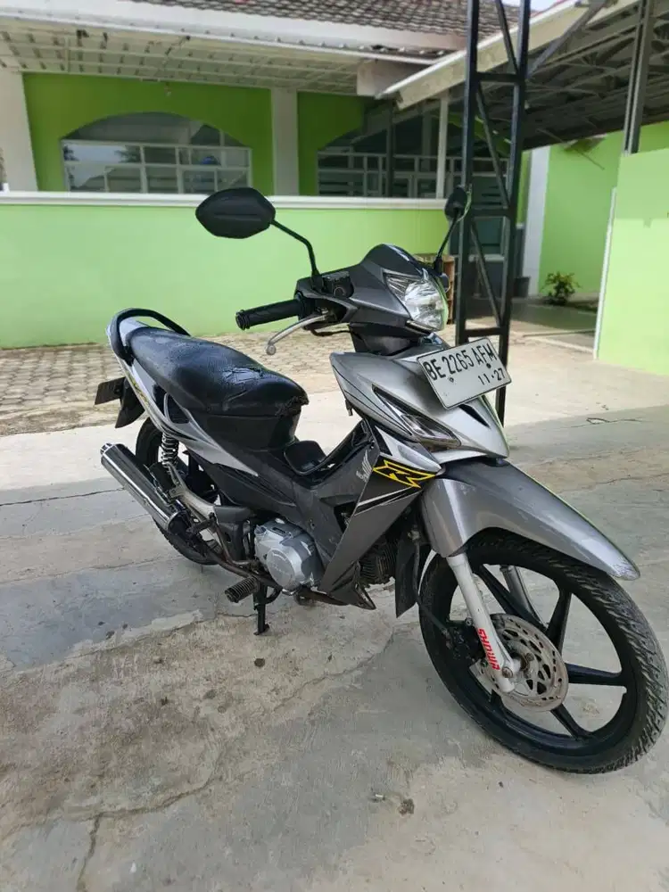 Honda revo R pajak hidup kotamadya