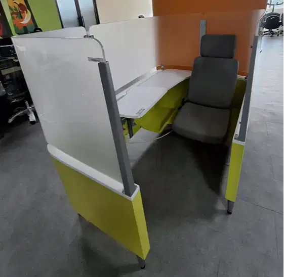 Workpod - Untuk coworking space, cafe atau area publik lainnya