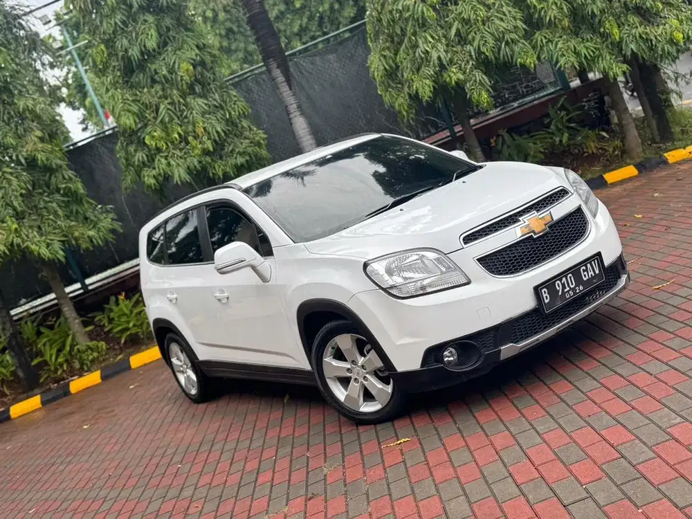 Chevrolet orlando 2015 antik dan murah 100jtan saja