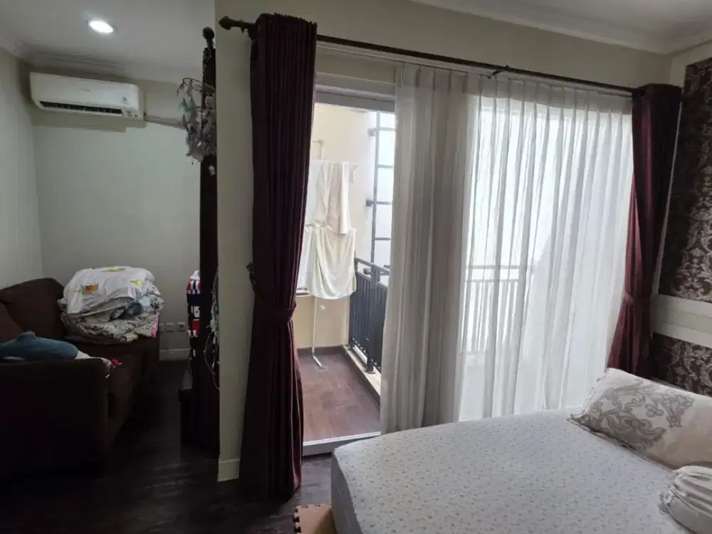 Rumah Bagus Siap Huni 2 Lantai di Premier Park 2 Modernland Tangerang