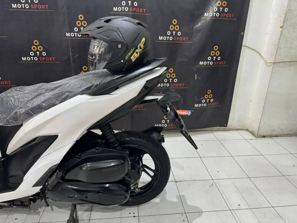 Free HELM HONDA New VARIO ISS 125 2021