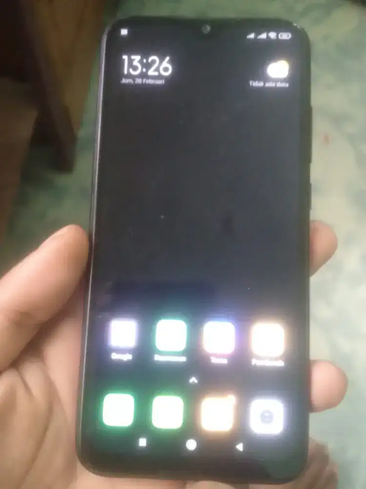 Di jual hp redmi not 8 ram 4/64 no minus,kotak tidak ada