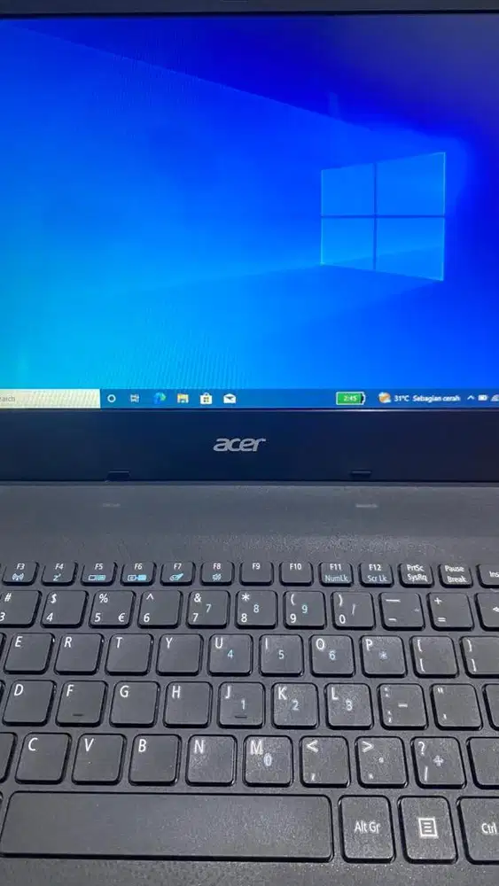 Laptop bekas acer