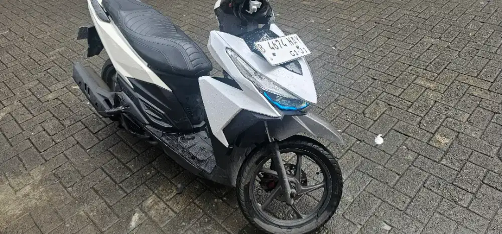 Vario 150 2015  pajak on