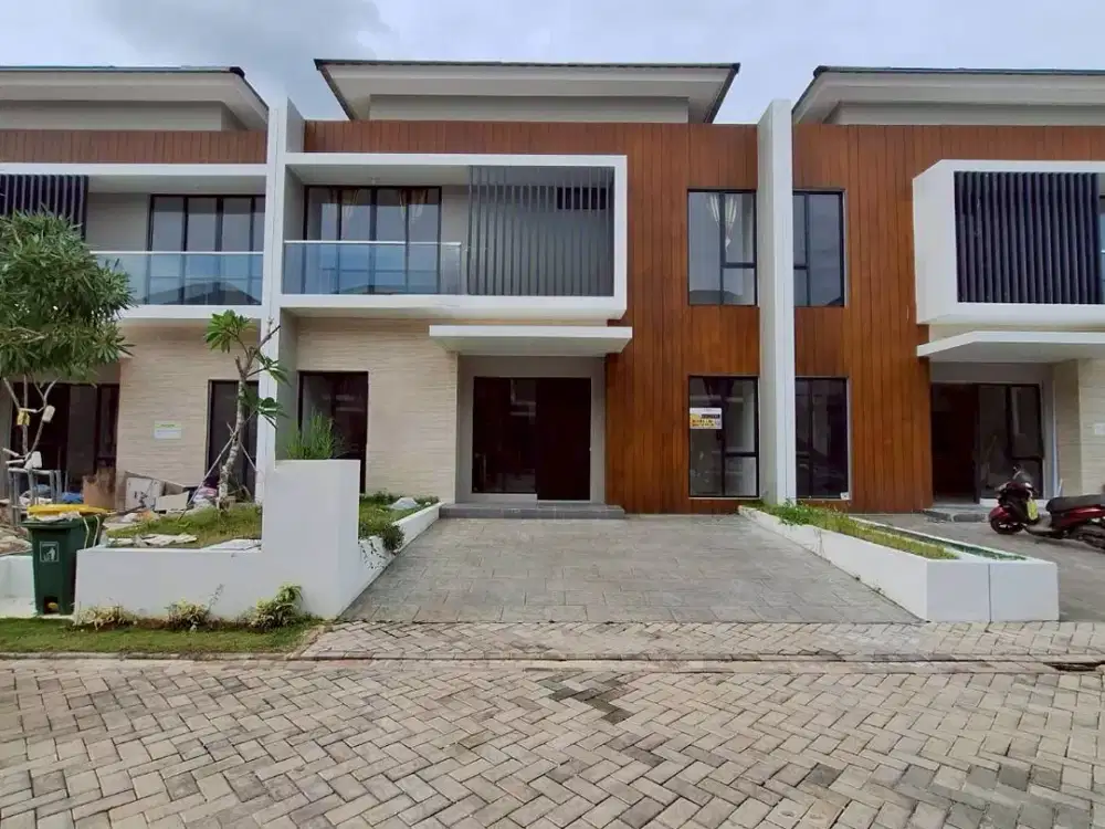 Dijual rumah 2 lantai semi furnish di Luxe Hills, Citraland Megah, Batam Center