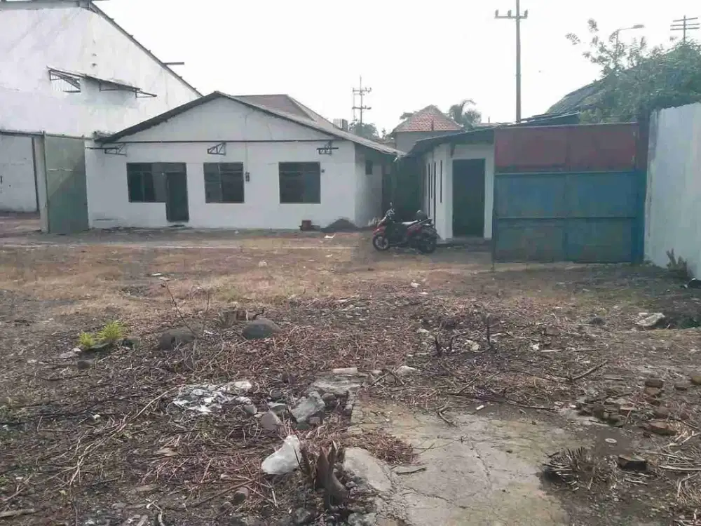 Dijual Tanah + Gudang Ngelom Megare Sepanjang