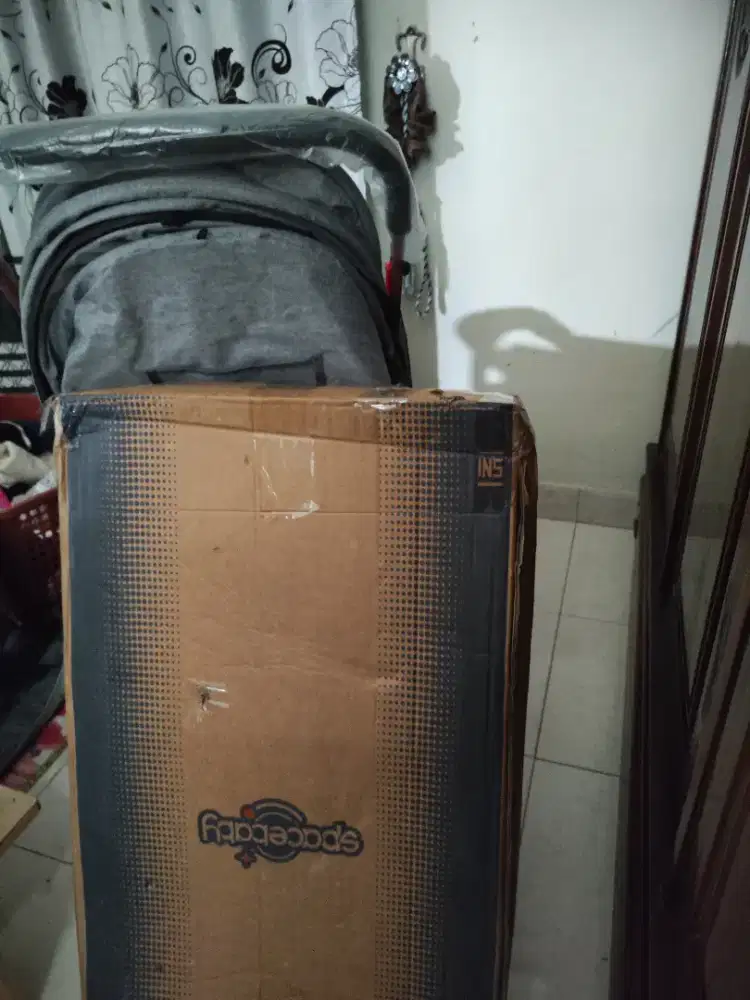 Strolleer kondisi baru blm pernah pakai