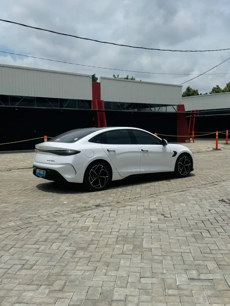 BYD Seal Premium 2025