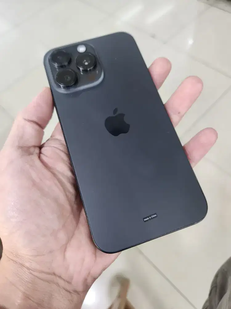 Iphone 15 pro max 512gb like New tanpa minus