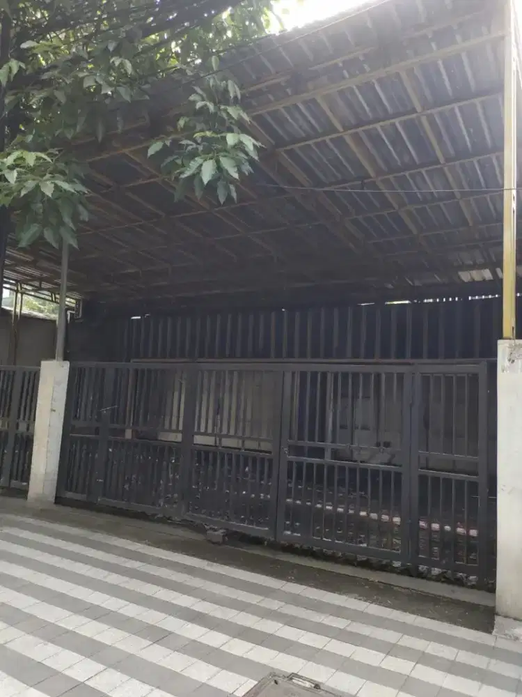 Dijual Komersial Area Nol Jalan Raya Perak Dekat Pelabuhan