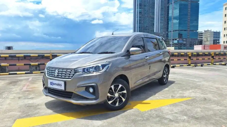 Suzuki Ertiga 1.5 GX Bensin-MT 2022