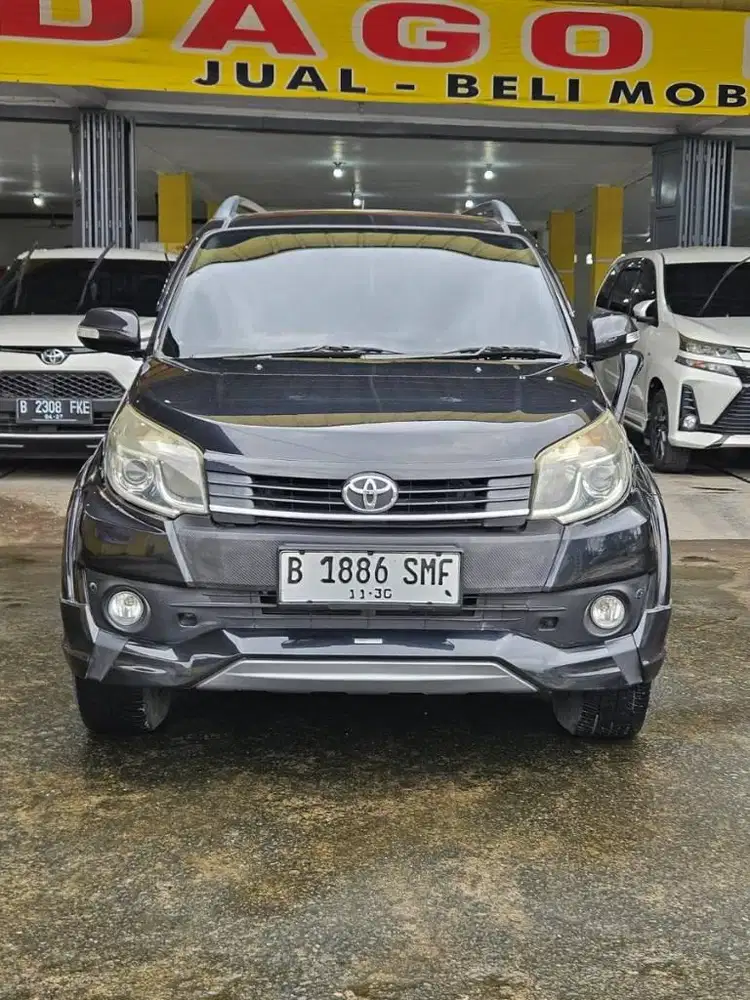 RUSH 1.5 S TRD AT SPORTIVO 2015 UNIT ISTIMEWA PAJAK PANJANG GRESHH !