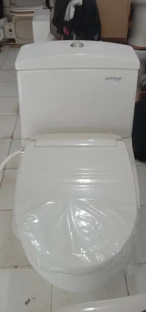 Kloset Toto type CW826J lengkap cebok ECO washer