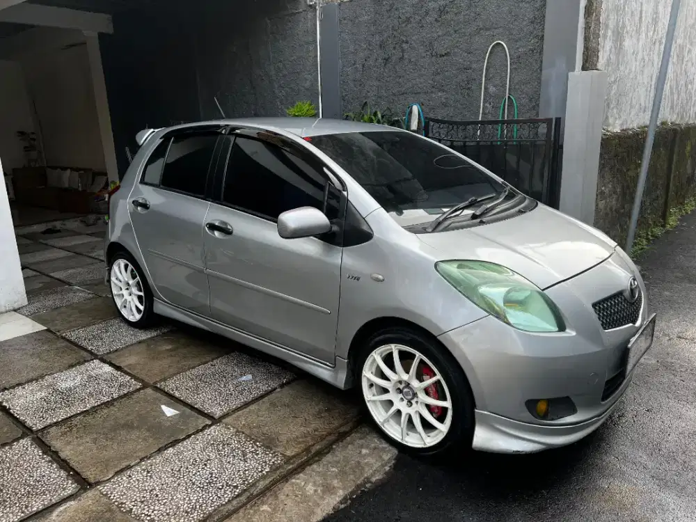 Toyota Yaris Type S AT thn 2006