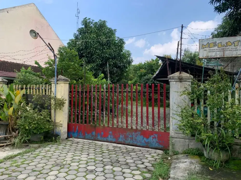 Dijual Cepat Tanah Pekarangan Lokasi Strategis Colomadu,Karanganyar Luas 2750m2 BU!!