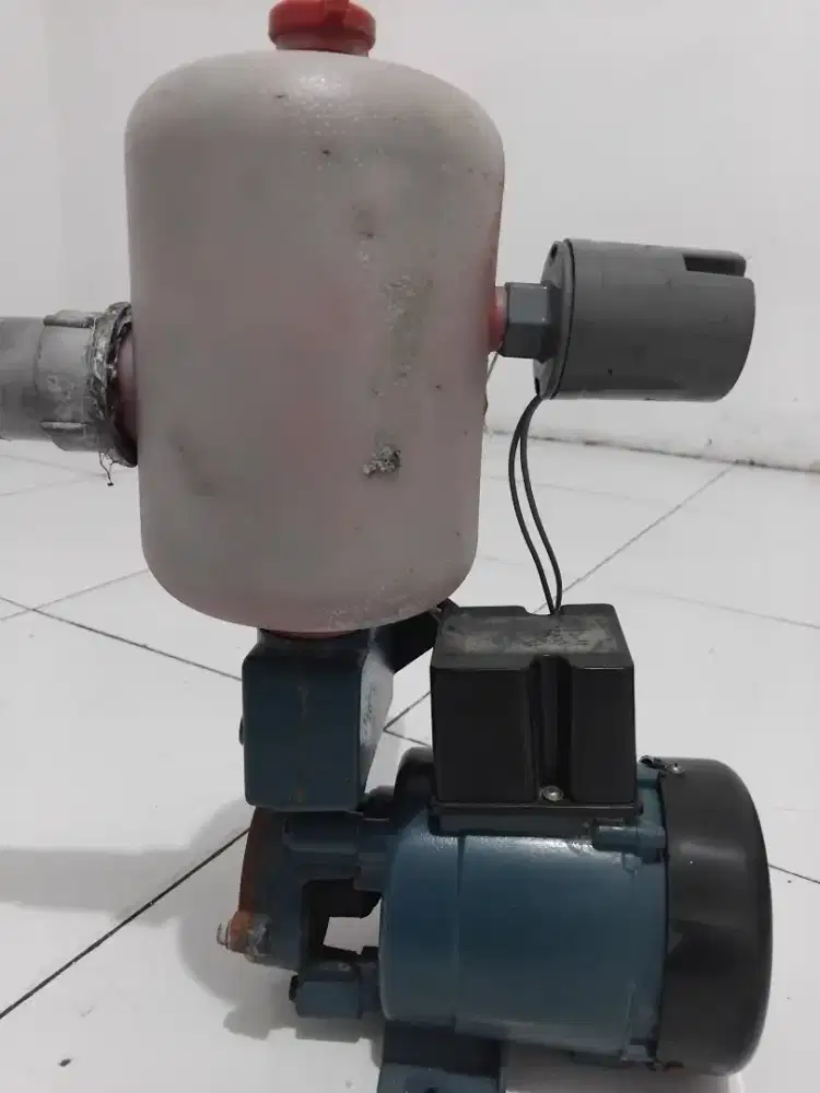 Mesin air  bekas