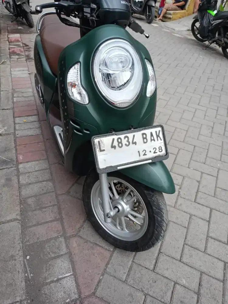 Scoopy 2023 lengkap hidup