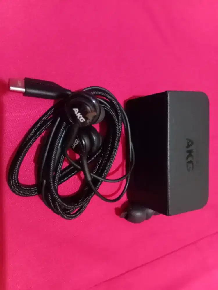 Headset AkG Original Samsung Note 20+, Tipe C