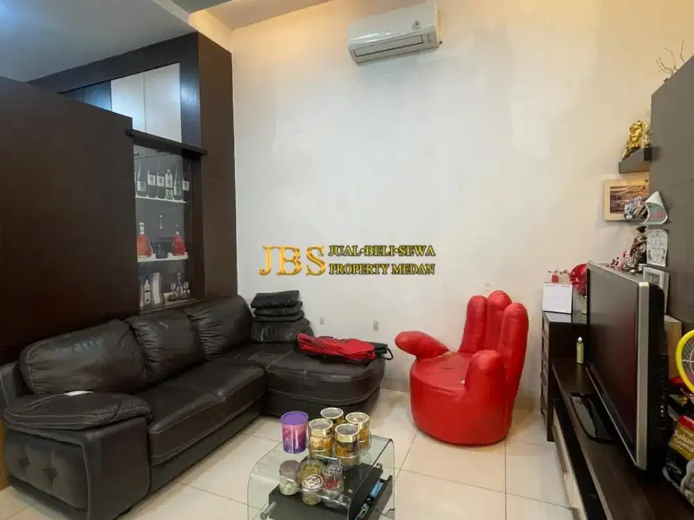 Rumah Fully Furnished Dijual di Komplek Cemara Asri Medan Jalan Strawberry