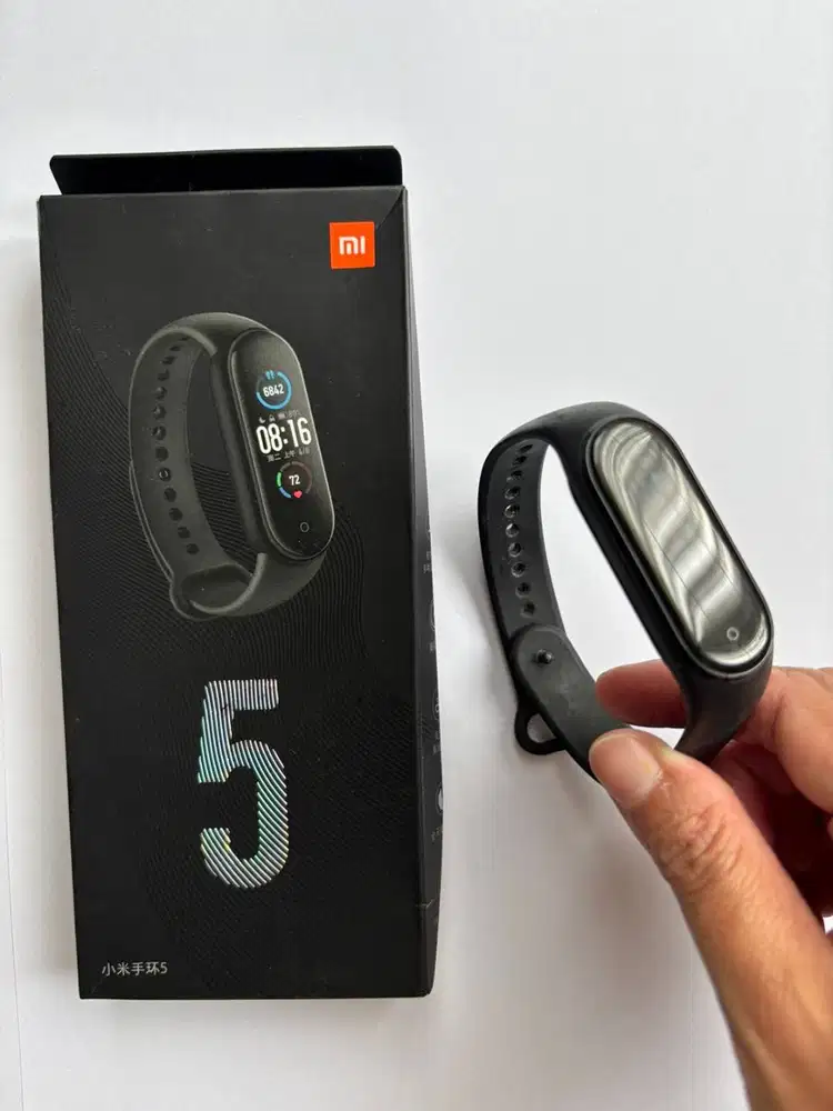 Xiaomi Mi Band 5 - Black (Koleksi Pribadi, Terawat & Awet)