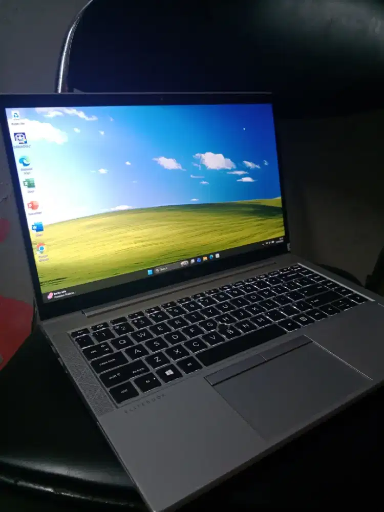 Laptop HP 845 G7 - RAM 32/SSD 1TB