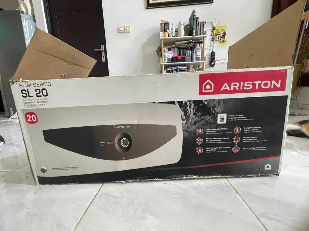 Water heater ARISTON Slim series SL20 350w