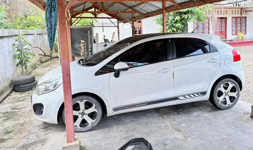 Kia rio 2014 akhir