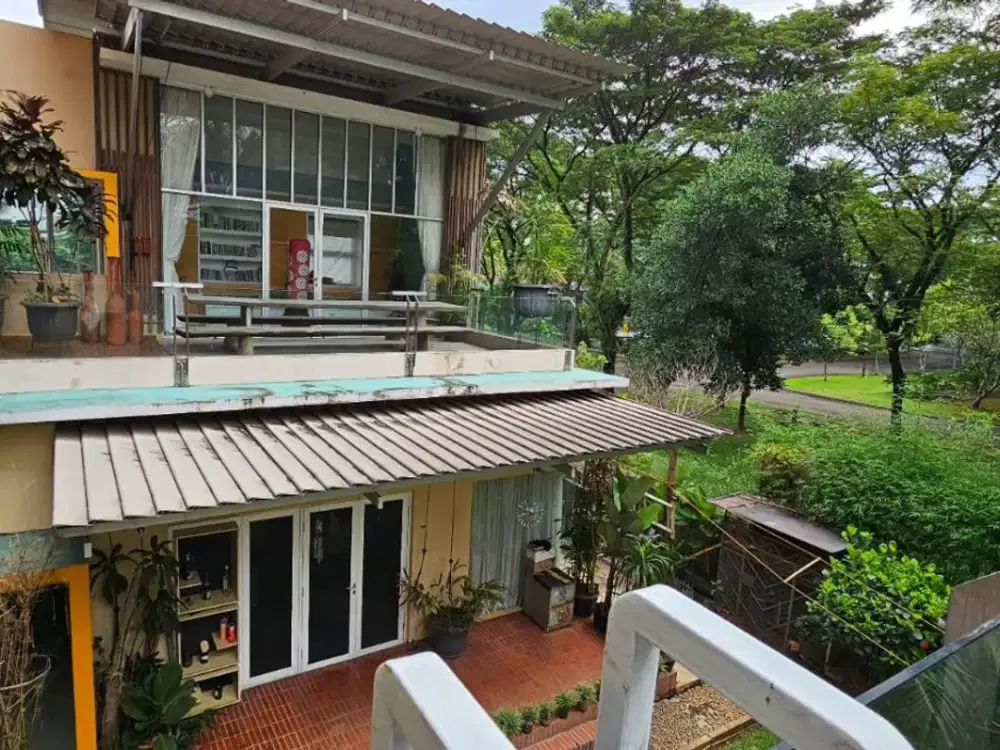 RUMAH MEWAH FULL FURNISHED di Sutera Aurora Alam Sutera – LT 630m², Jacuzzi, SHM