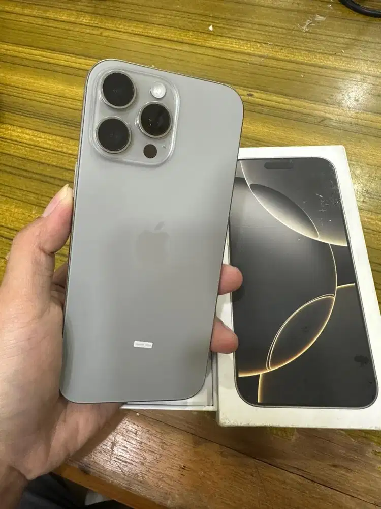 Iphone 16 promax 512 iBox like new