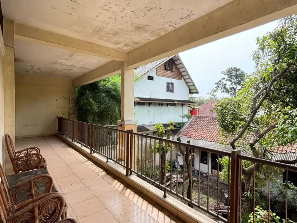 Jual Rumah pusat kota Bandung di sayap gatot subroto jalan haruman Bandung kota