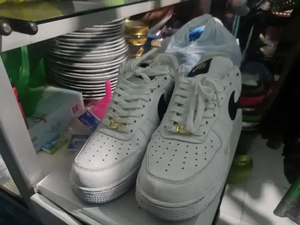 Sepatu Sneakers Nike Airforce