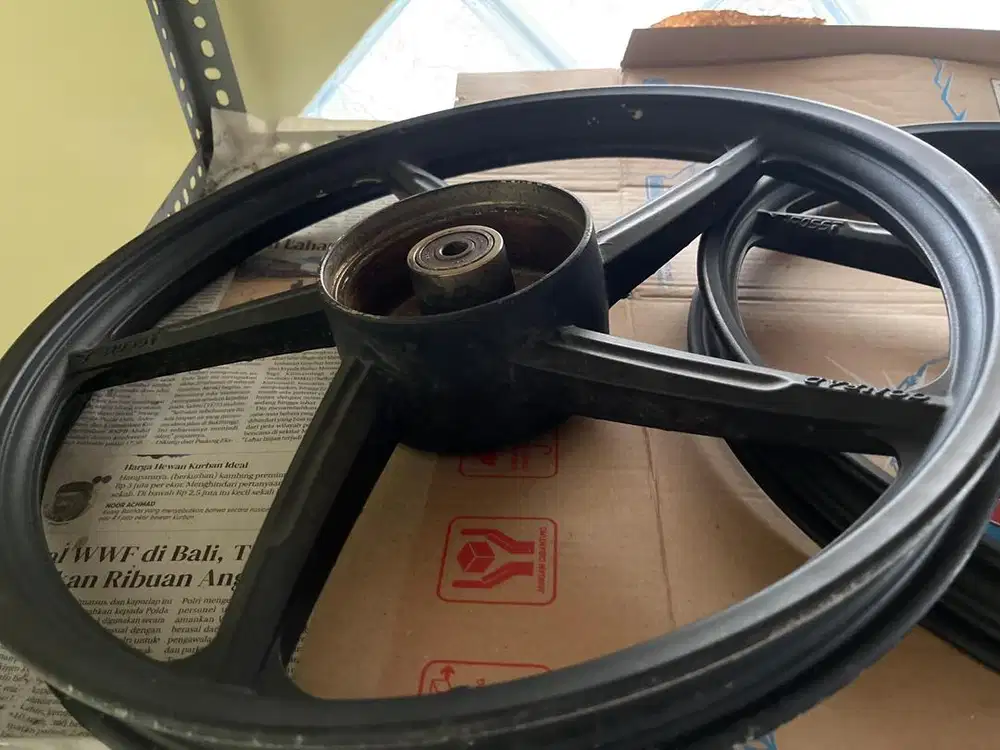 Velg bintang Honda Revo 110 cc