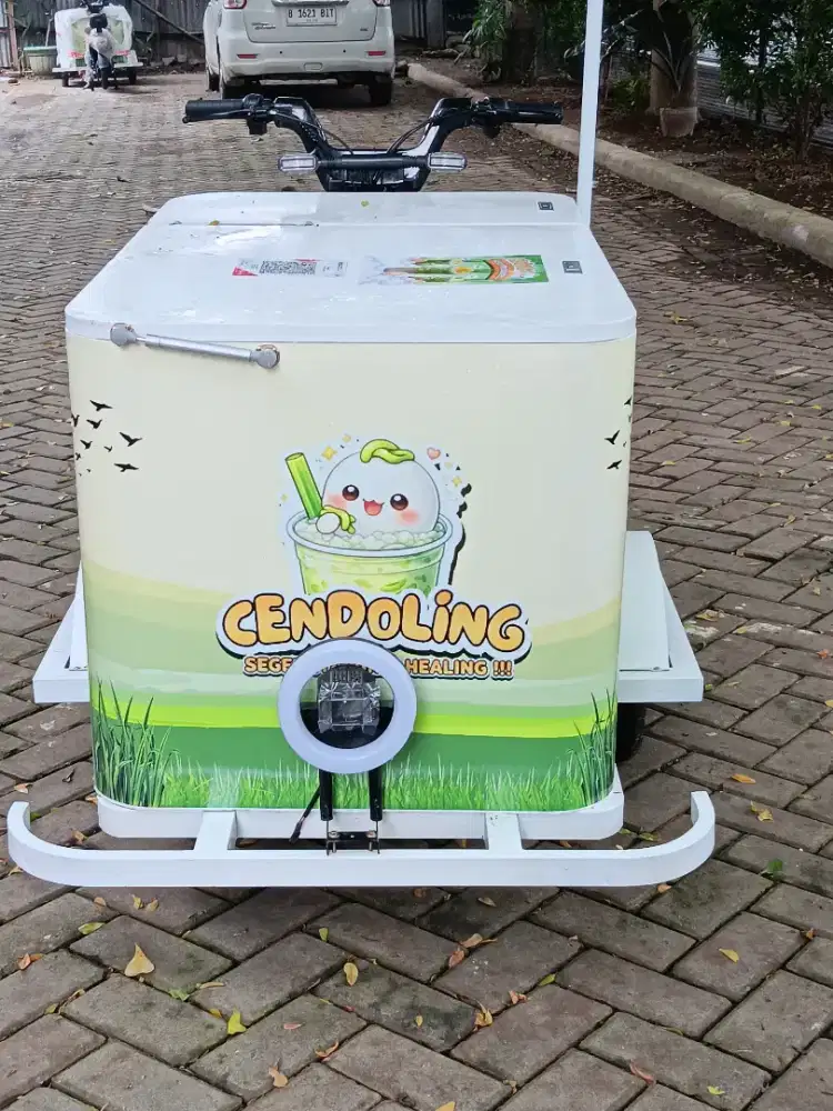 Jaga stand roti dan Jual cendol keliling pake sepeda listrik