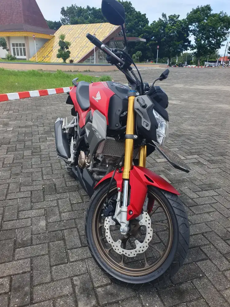 CB 150 R 2025 streetfire