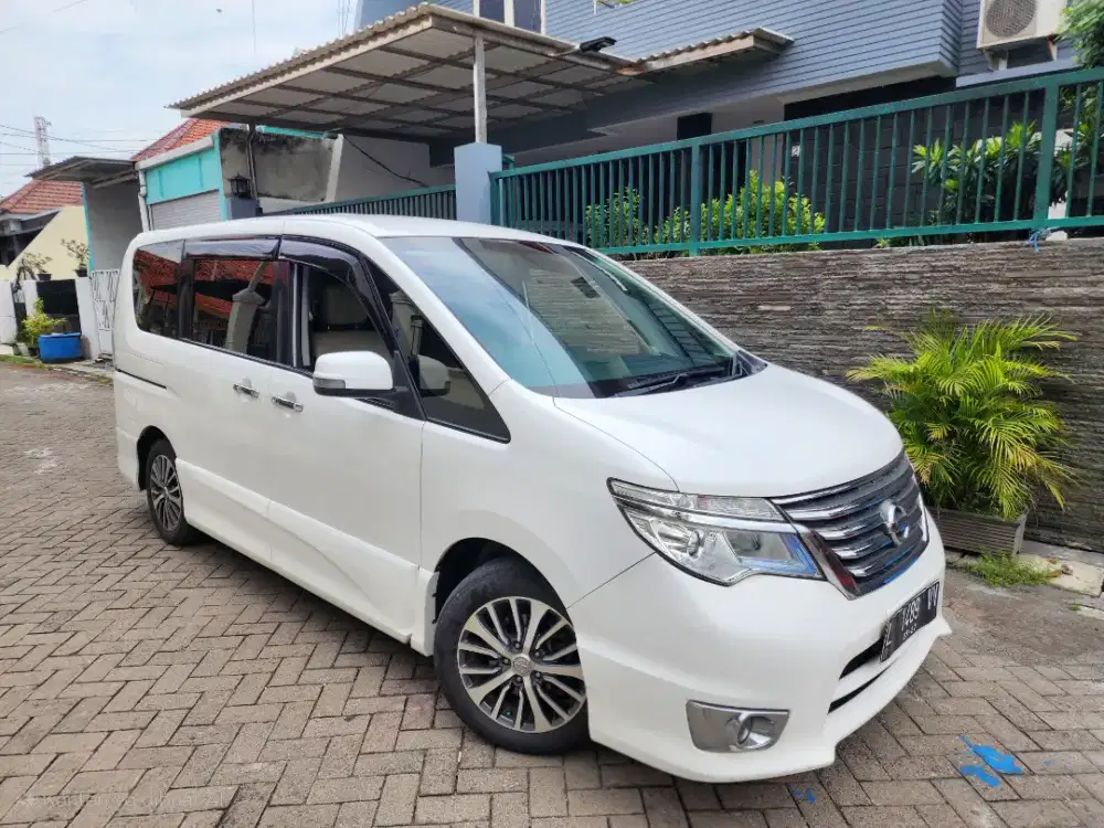 Nissan Serena HWS 2017 Automatic Putih Pajak Panjang