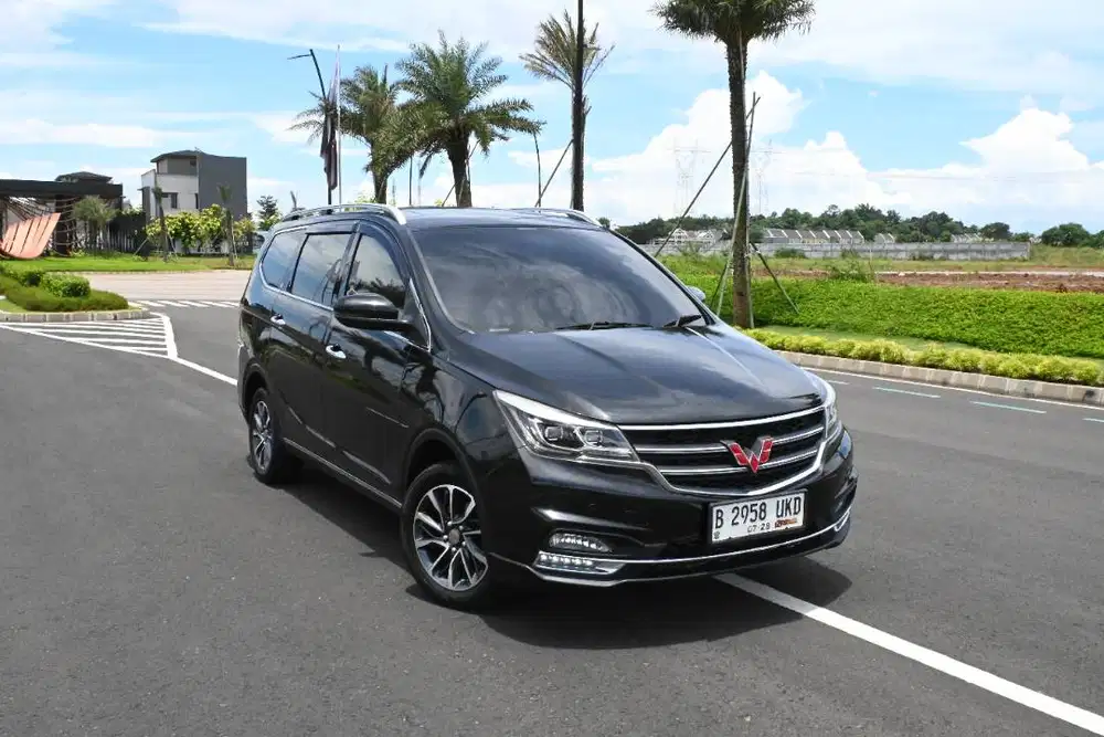 Wuling Cortez 1.8L AMT Sunroof 2018