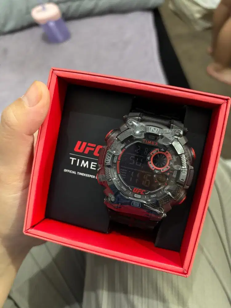 Jam tangan TIMEX UFC