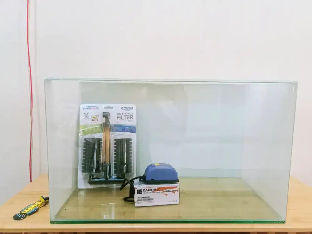 Aquarium 60x30x35 Fullset (baru tidak pakai)