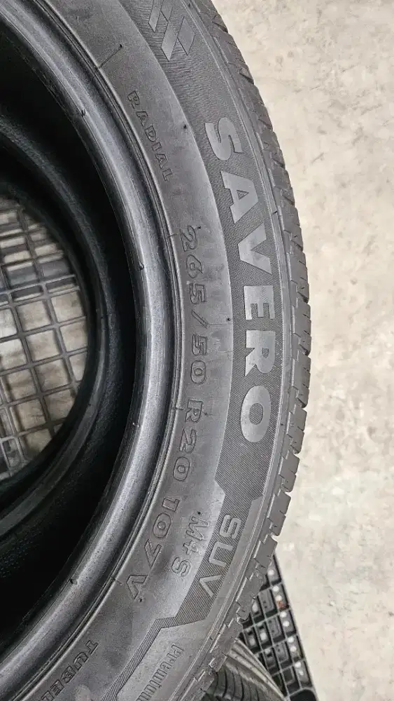 Second Murah Bagus GT Savero SUV 265/50 R20 107V