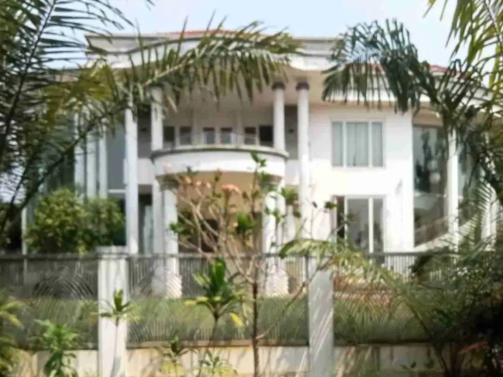 Dijual rumah mewah hook dibawah harga pasar di perumahan bukit cimanggu villa