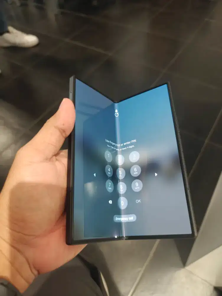 Samsung Fold 6 12GB 256GB Black Crafted Carbon Online Edition